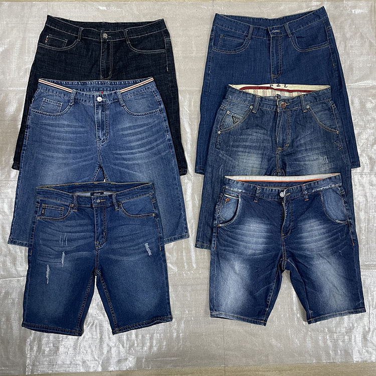 Pantaloni Jean 3/4 pentru Barbat second hand